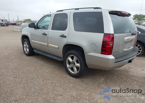 2007 Chevrolet Tahoe Ls z USA, uszkodzony, nr VIN 1GNFC130X7R350851